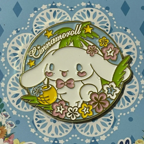 Sanrio Cinnamoroll Enamel Pin - Picture 3 of 5